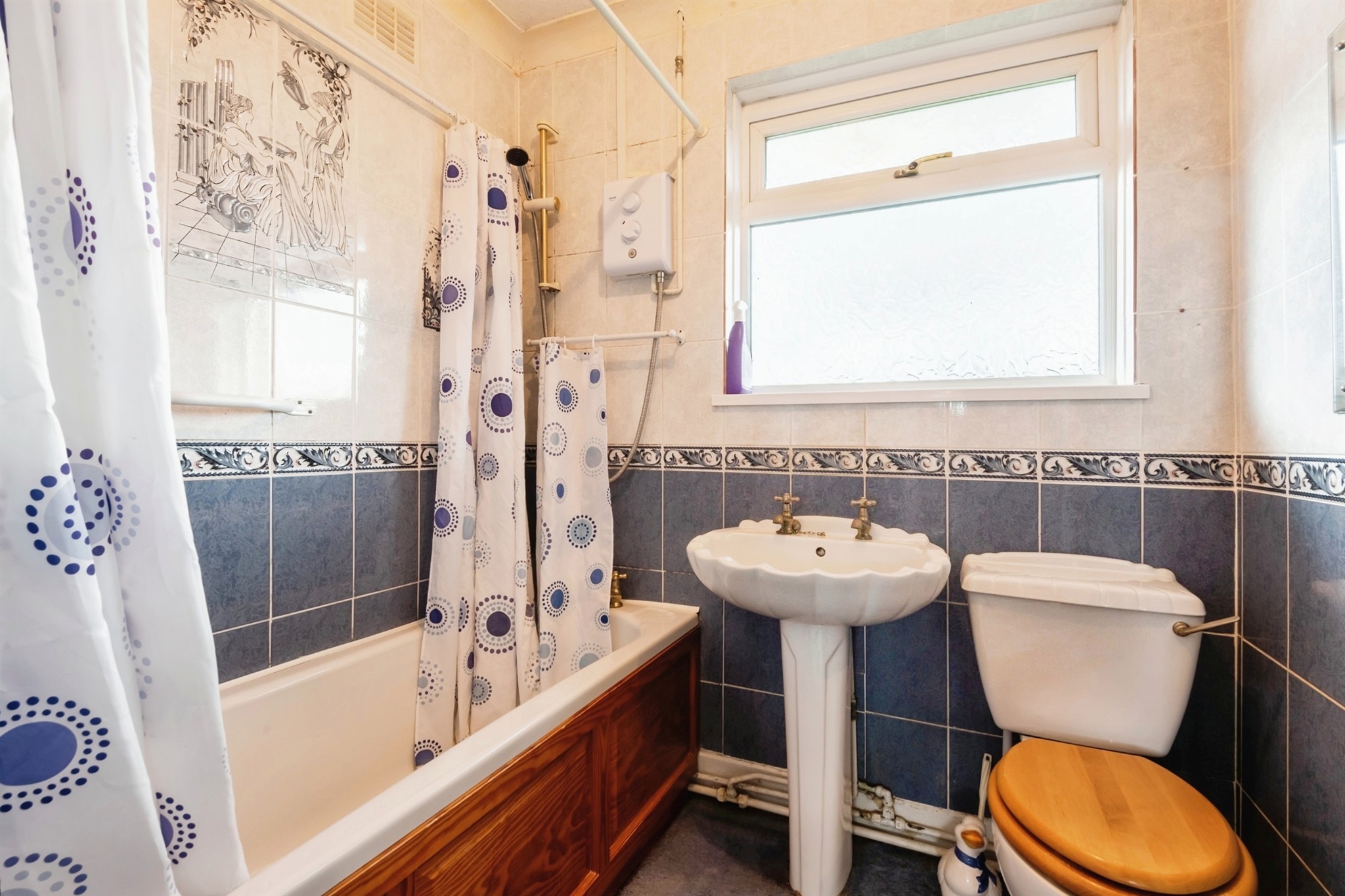 3 bed Semi-Detached