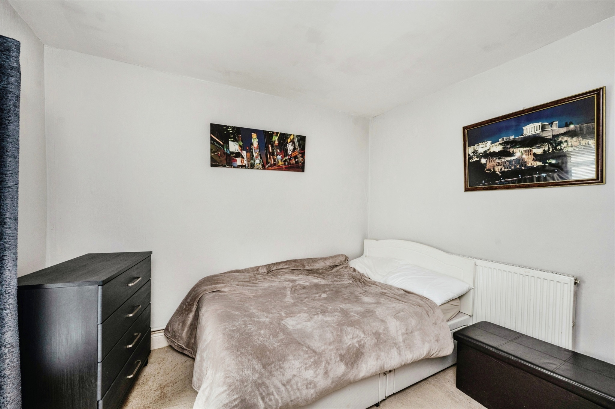 3 bed Terraced