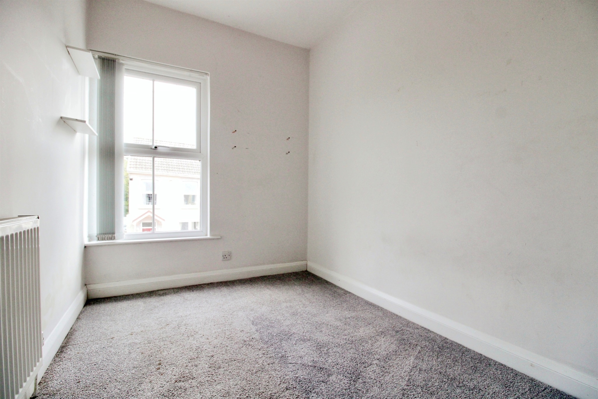 3 bed End of Terrace