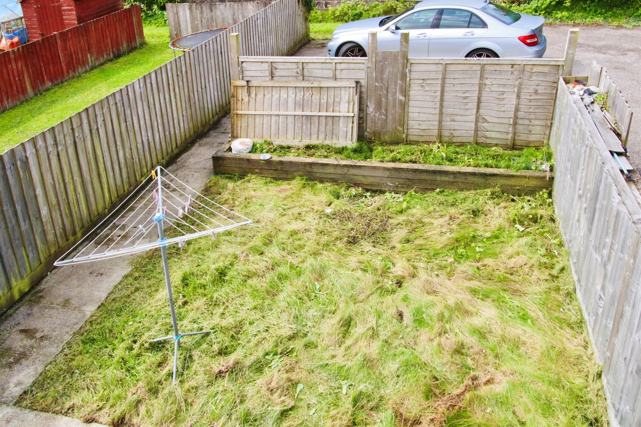 3 bed End of Terrace