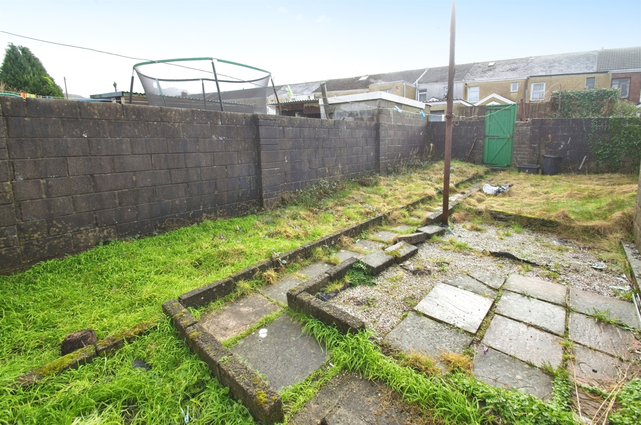3 bed Terraced