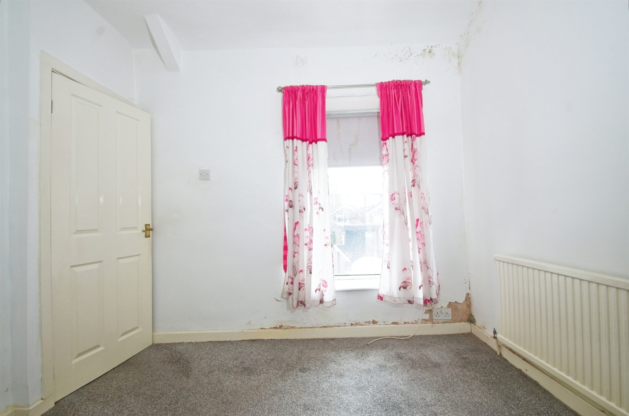 3 bed Terraced