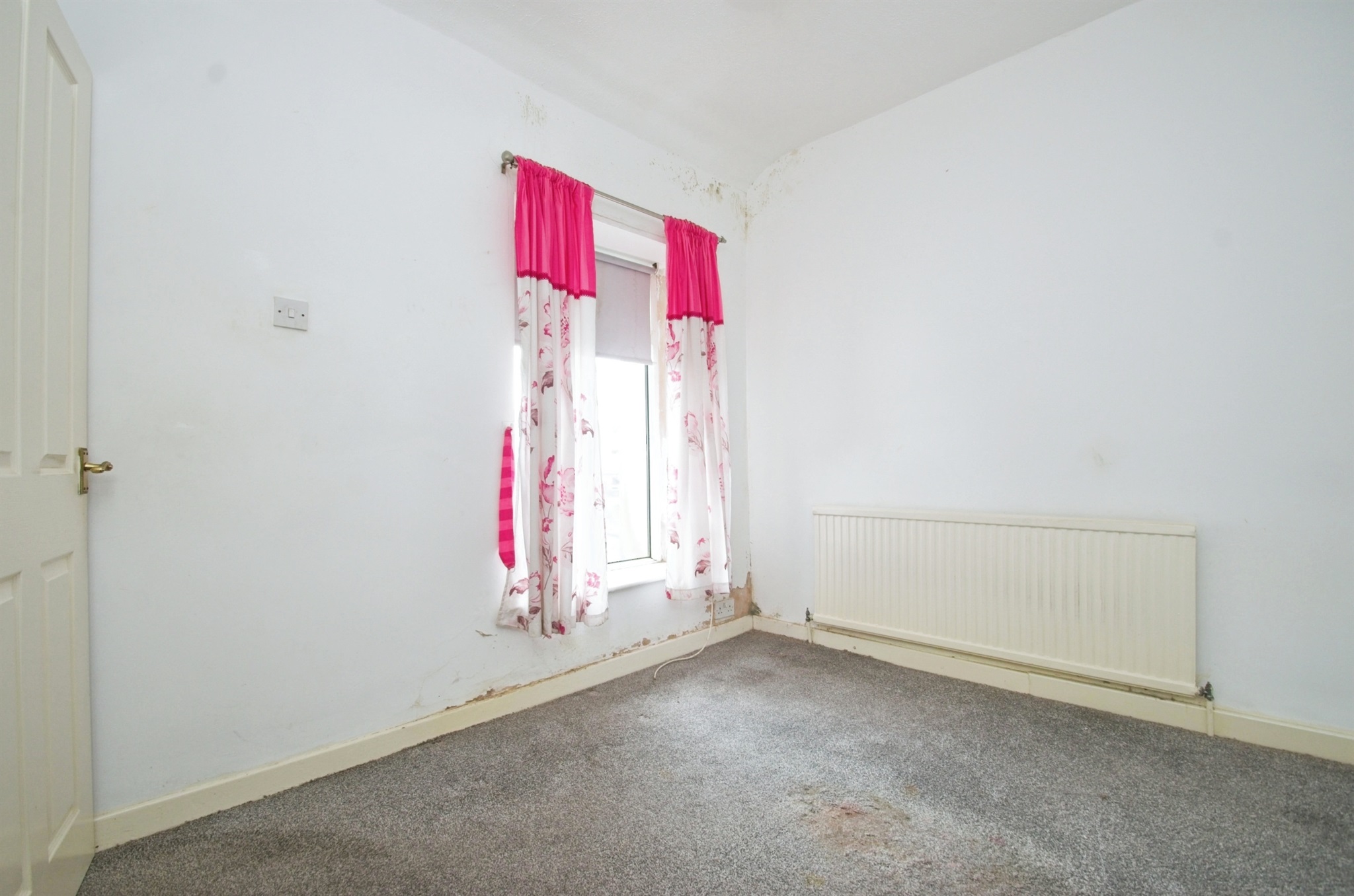 3 bed Terraced
