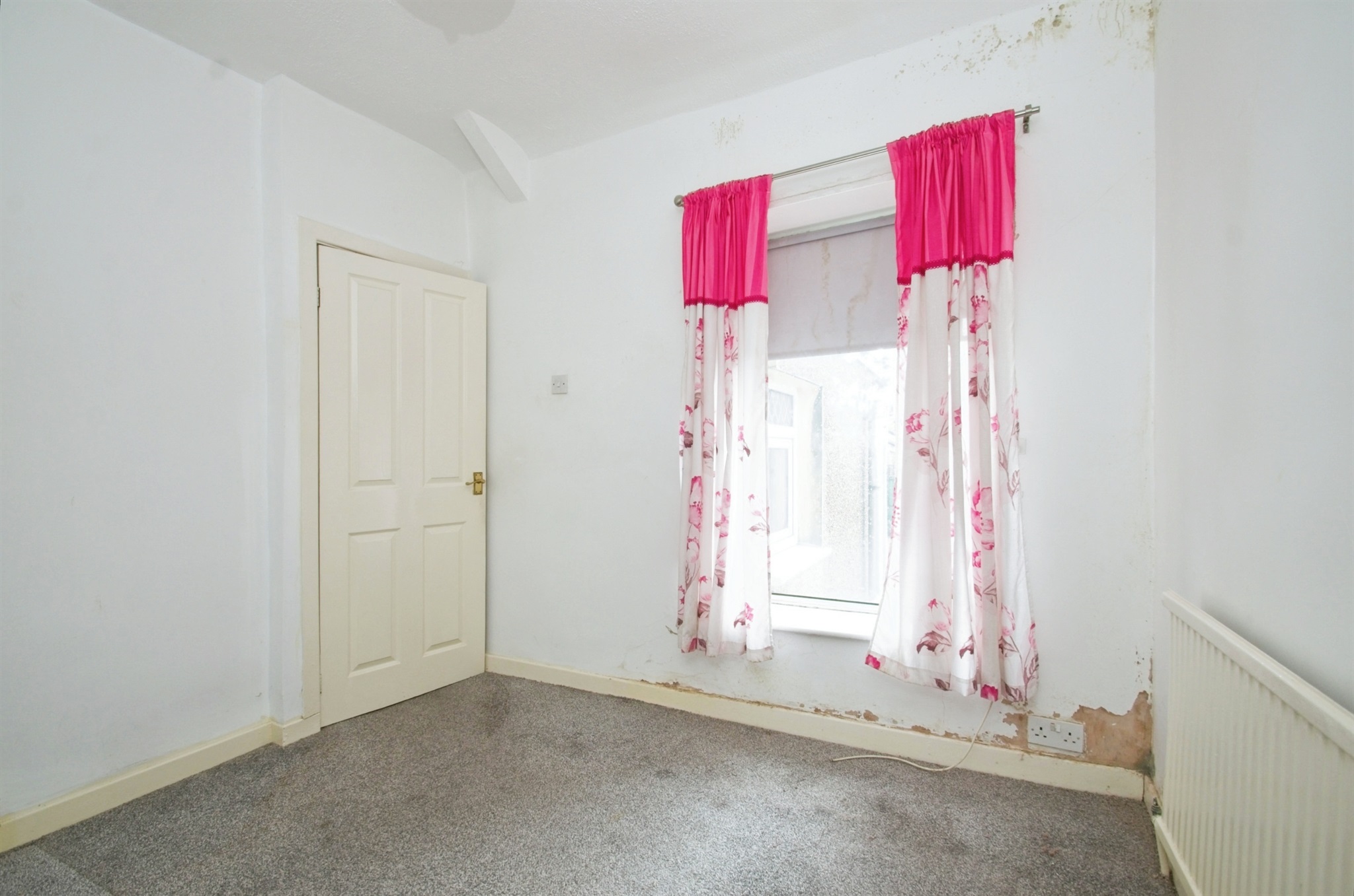 3 bed Terraced