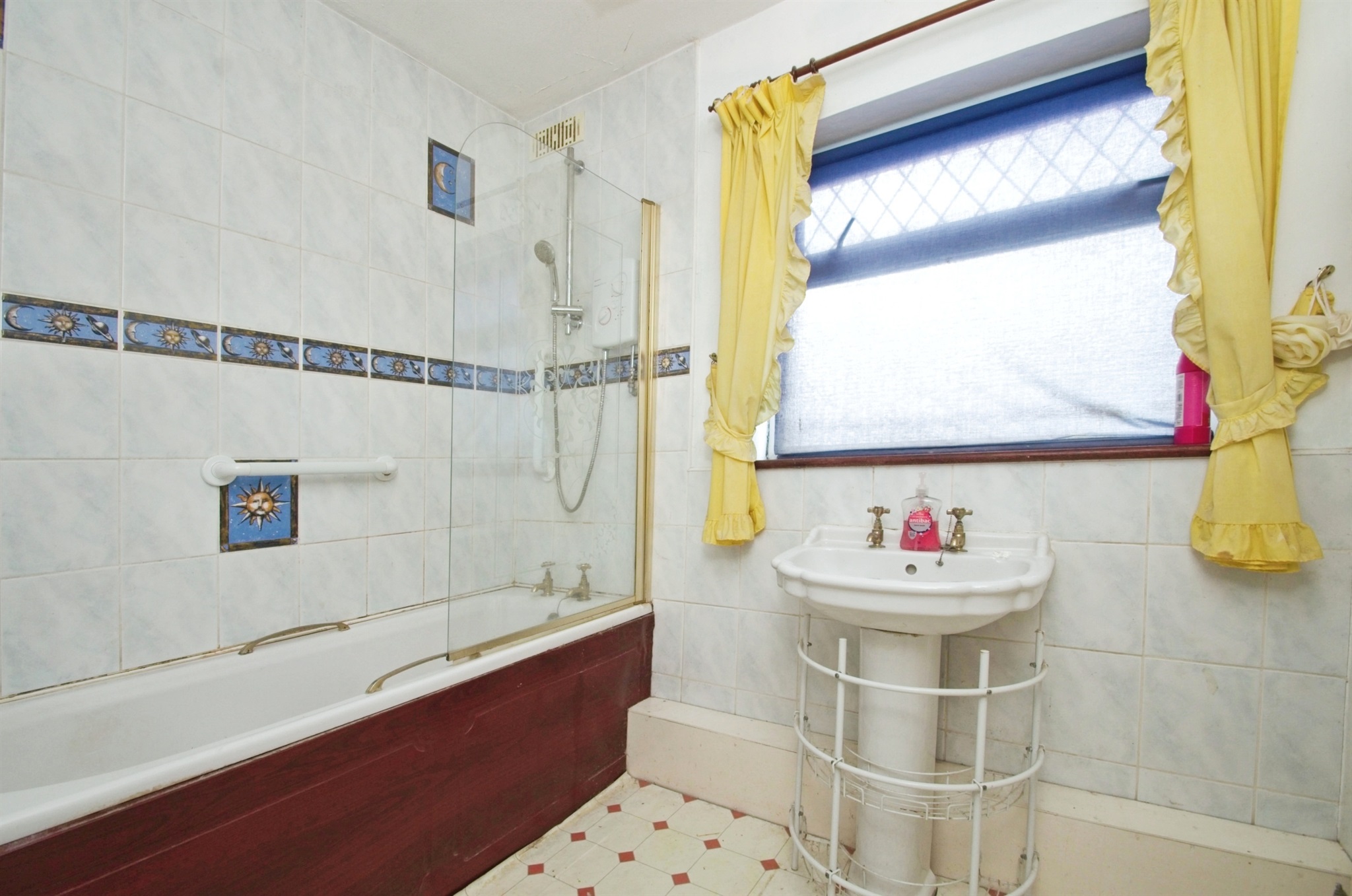 3 bed Terraced