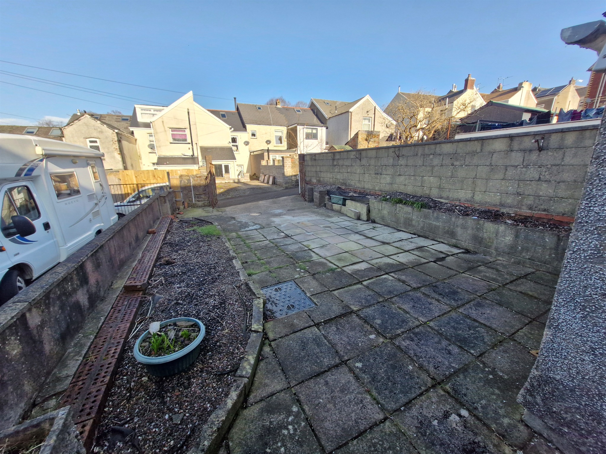 3 bed Terraced