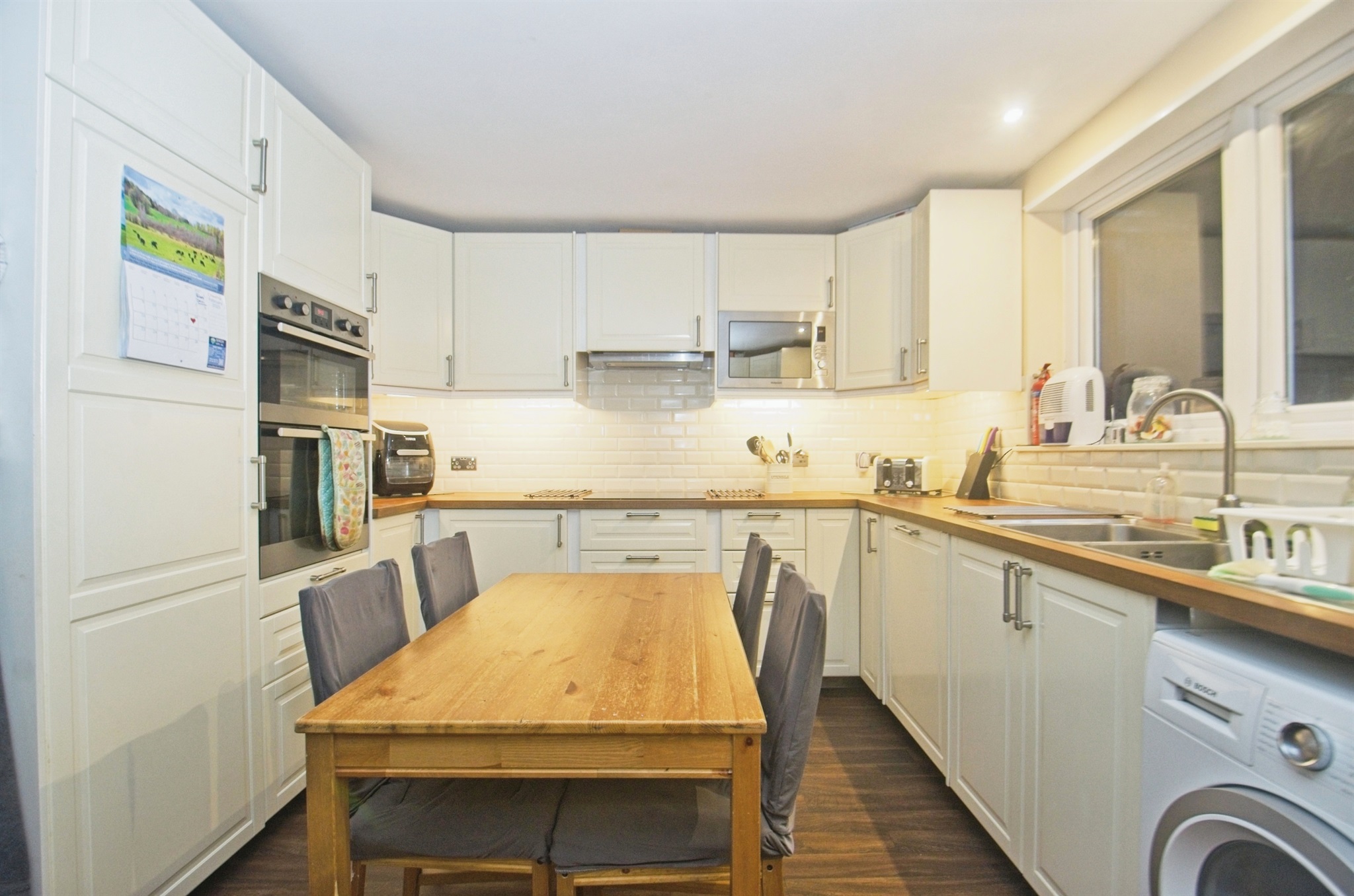 5 bed Semi-Detached