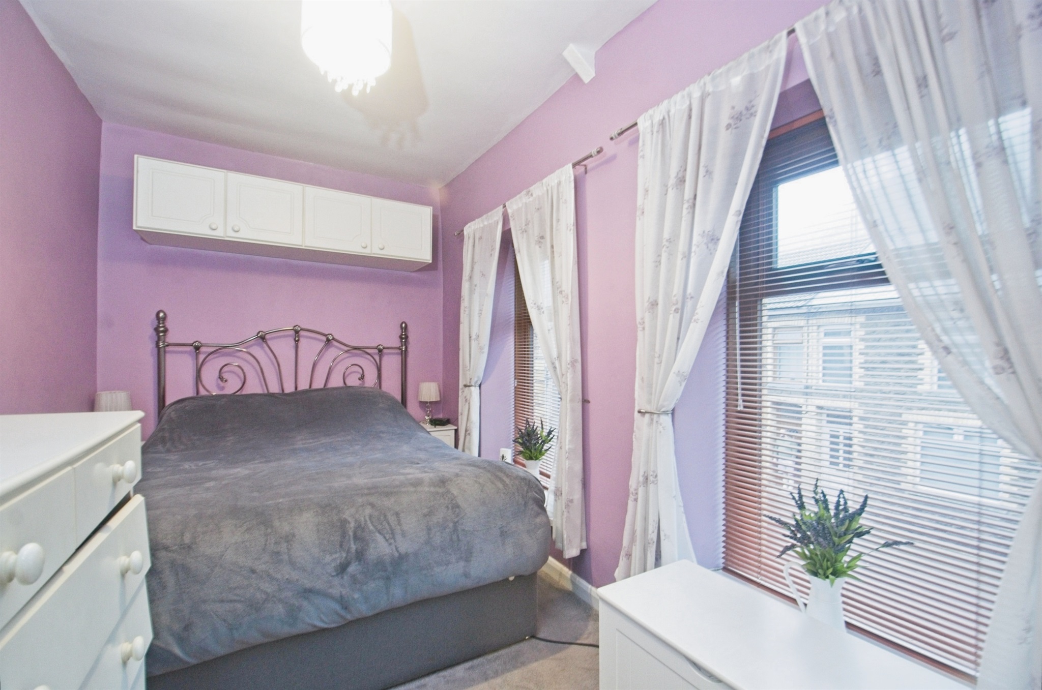 5 bed Semi-Detached