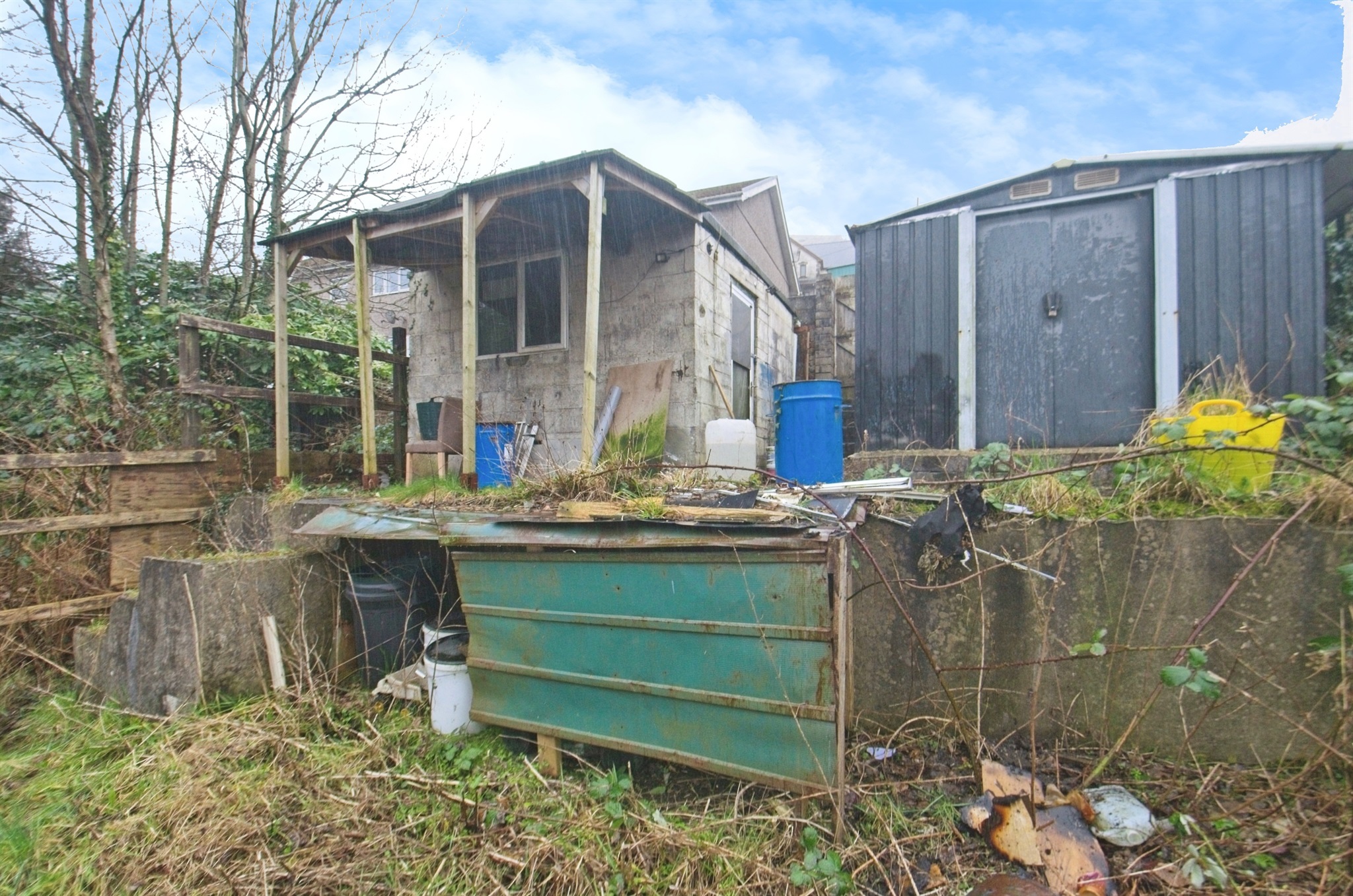 5 bed Semi-Detached