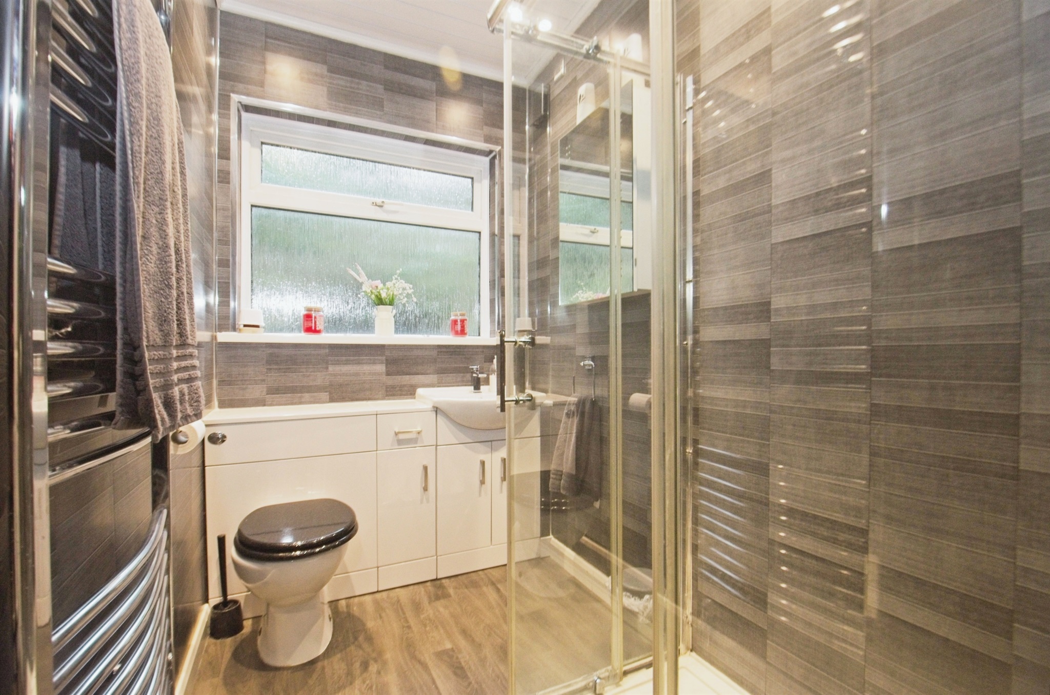 5 bed Semi-Detached