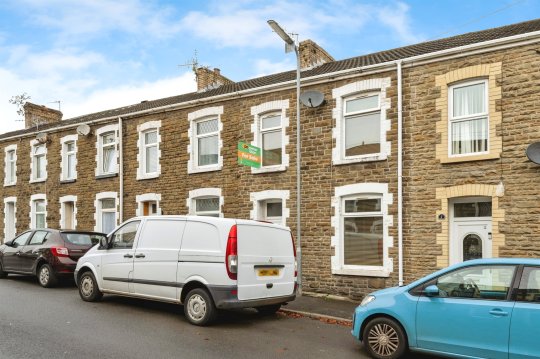 Dynevor Road, Skewen, NEATH