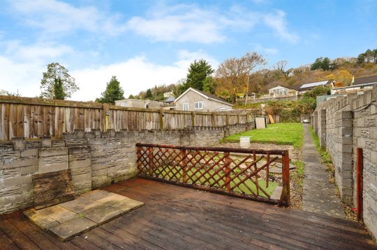 Dynevor Road, Skewen, NEATH