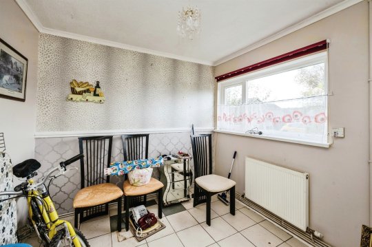Dolfain, Ystradgynlais, Swansea