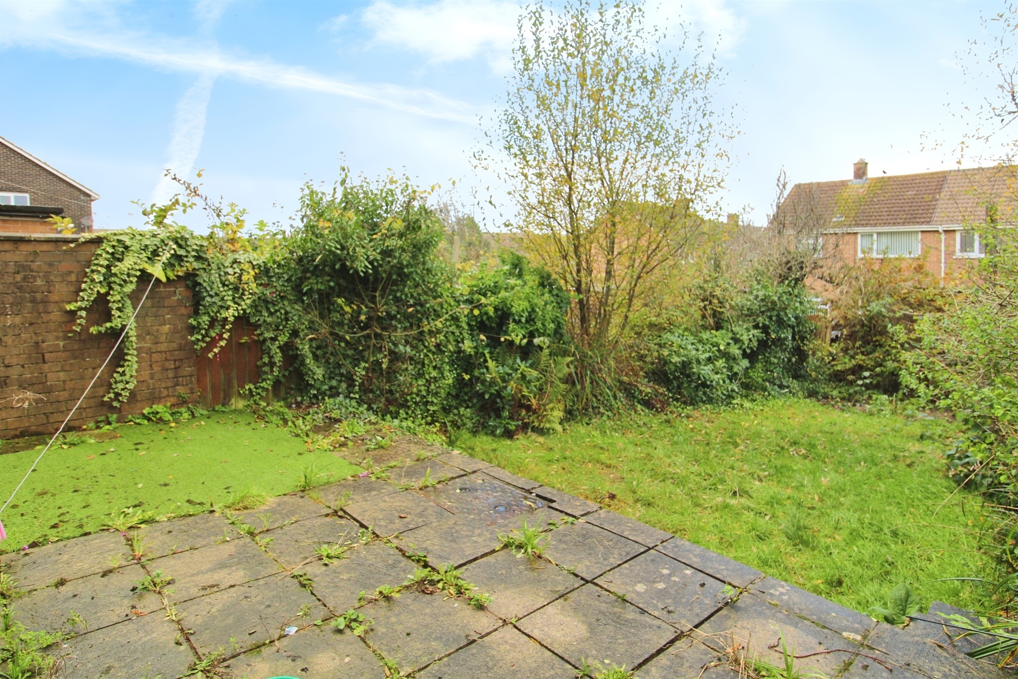2 bed Semi-Detached