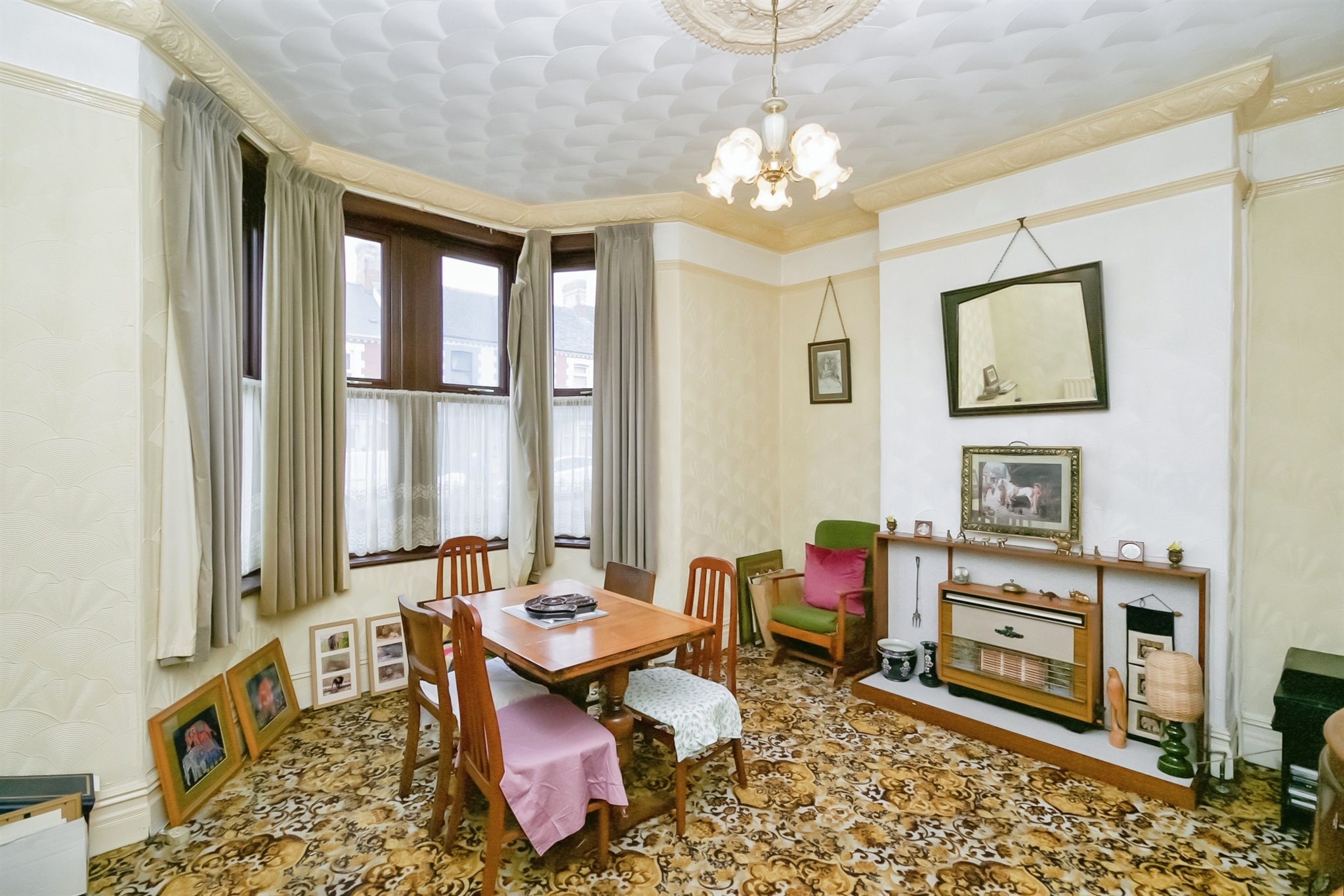 3 bed Terraced