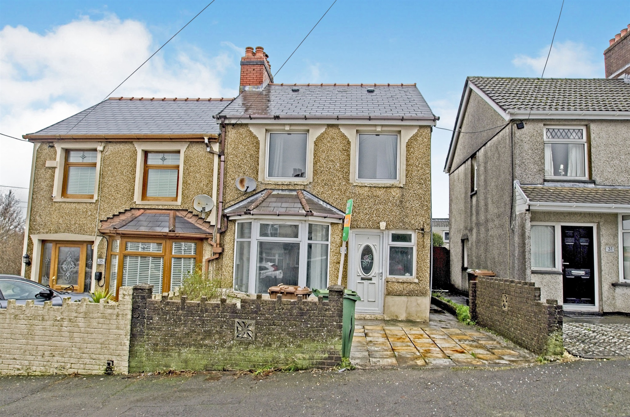 3 bed Semi-Detached