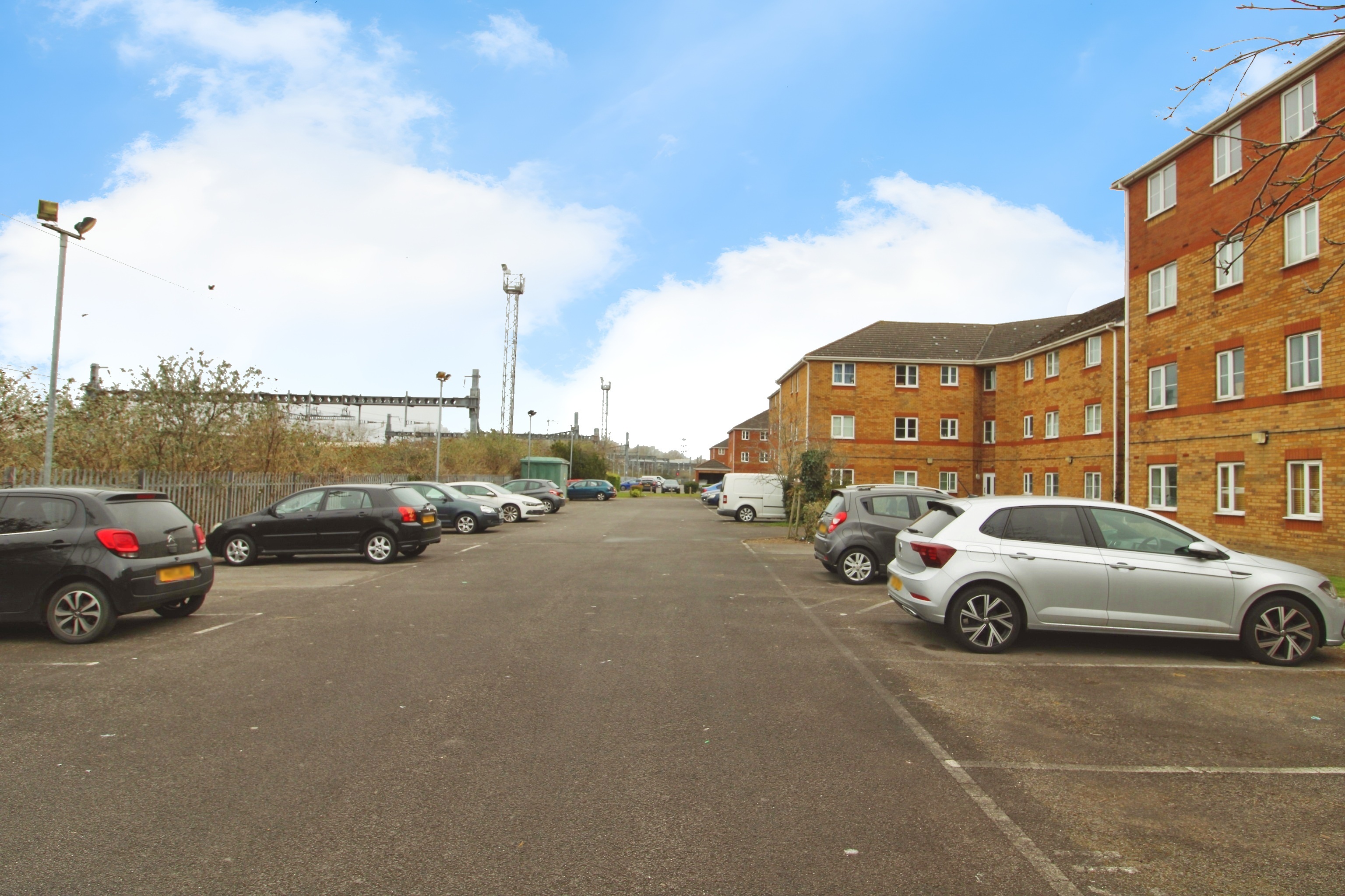 2 bed Ground Flat