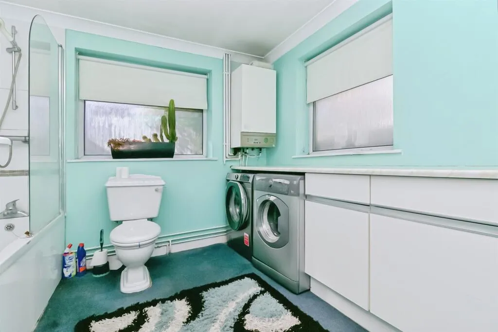 3 bed Terraced
