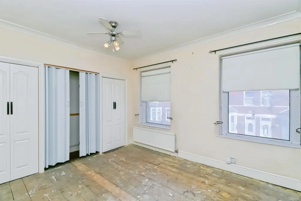 3 bed Terraced