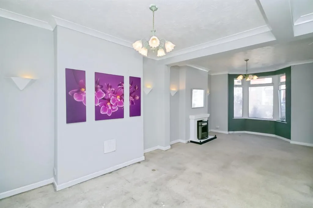 3 bed Terraced