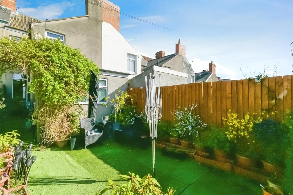 3 bed Terraced