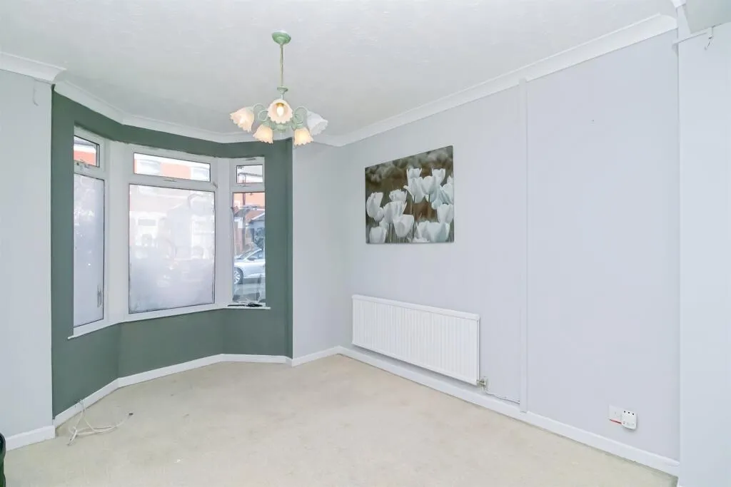 3 bed Terraced