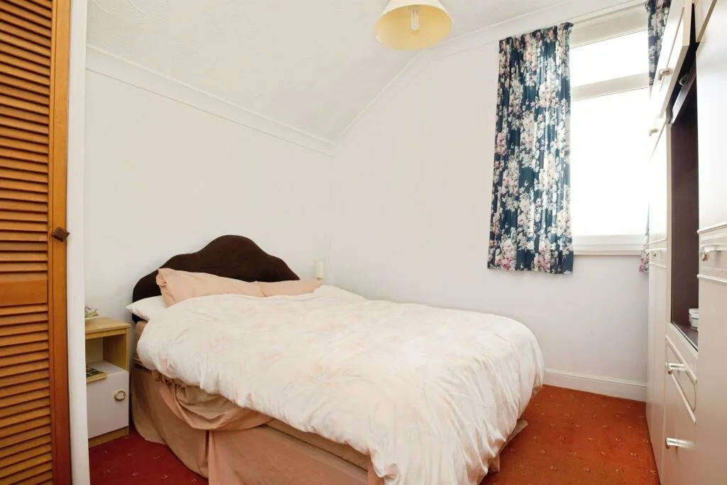 4 bed Terraced