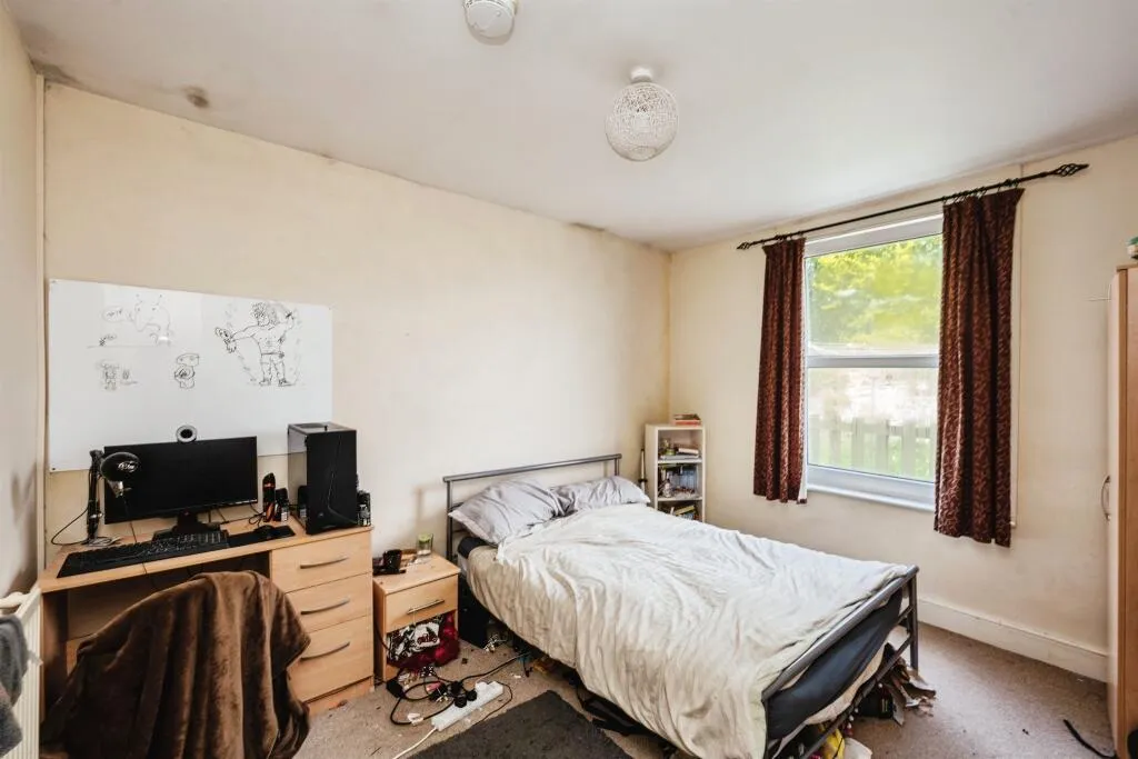 3 bed Terraced
