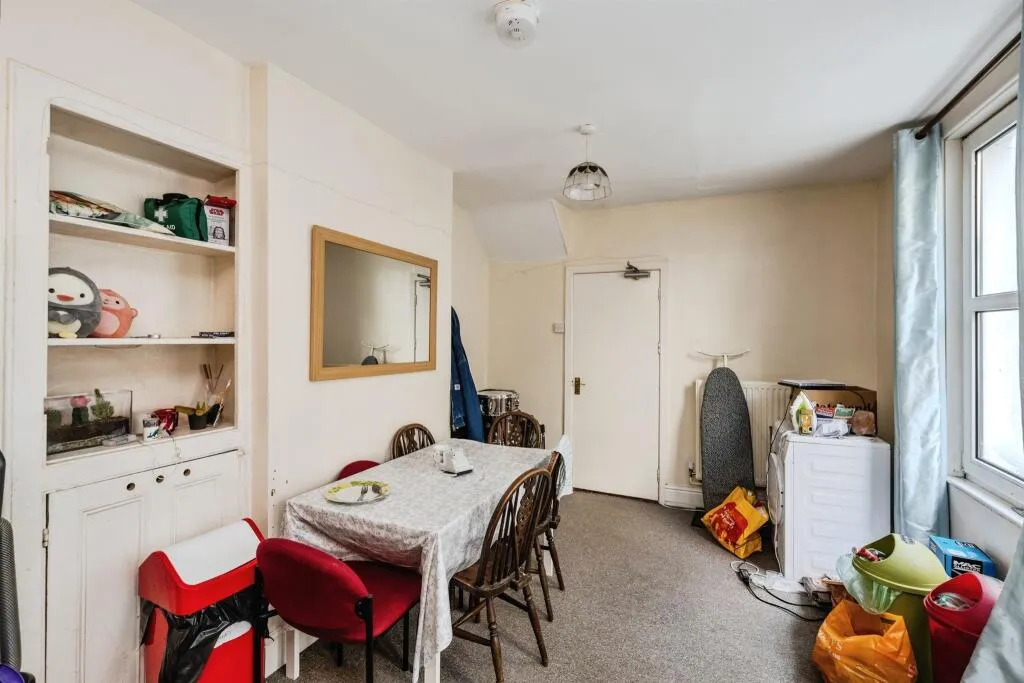 3 bed Terraced