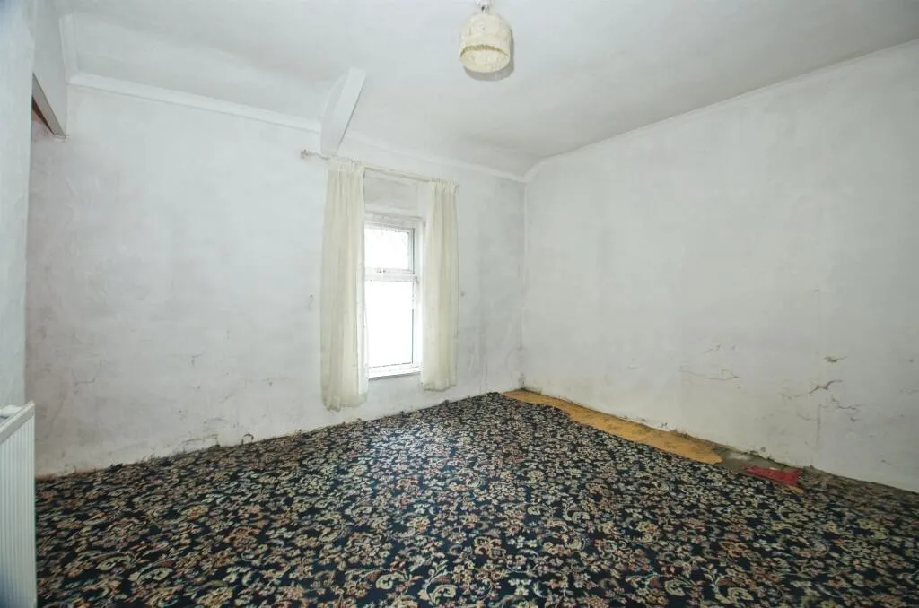 2 bed Terraced