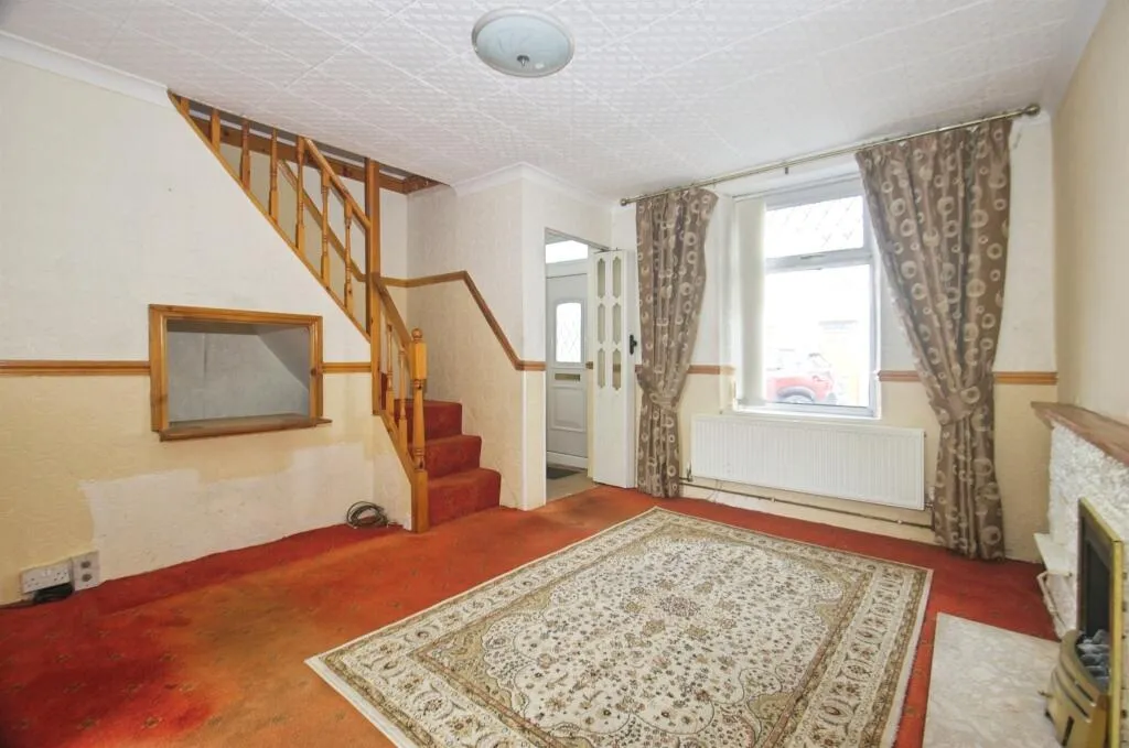 2 bed Terraced