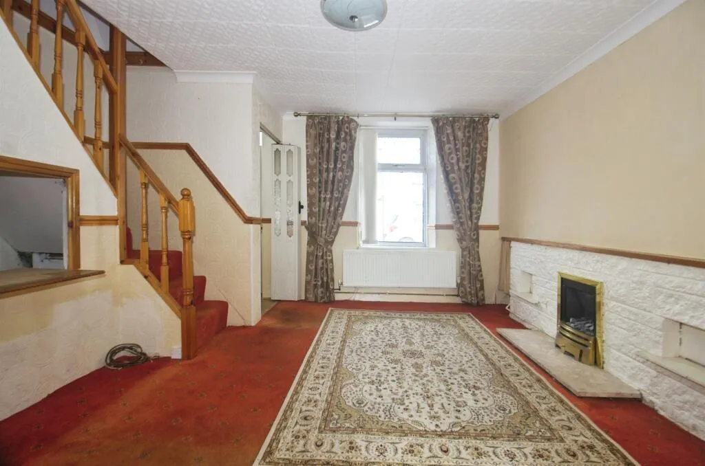 2 bed Terraced