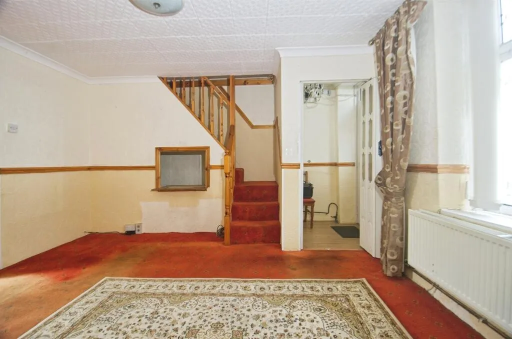 2 bed Terraced