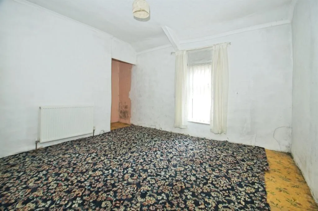 2 bed Terraced