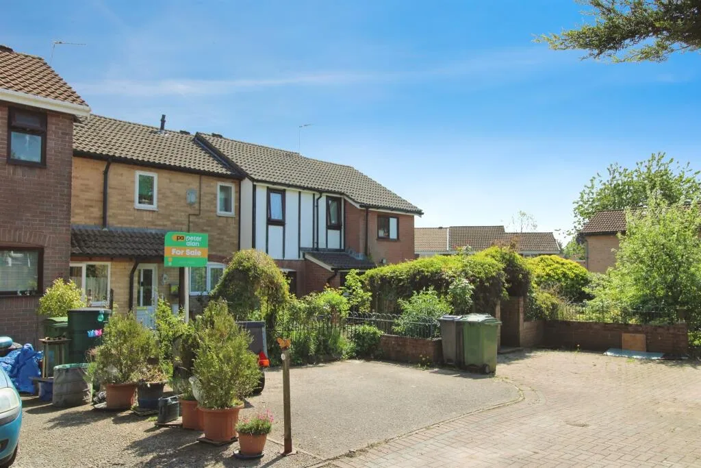 2 bed Terraced