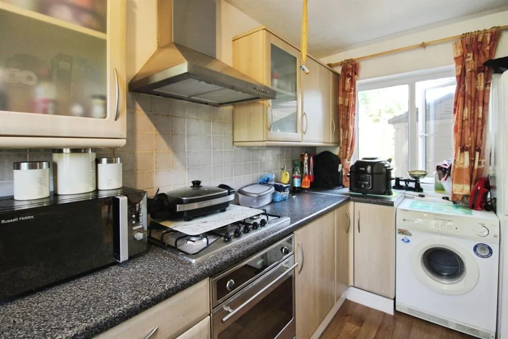 2 bed Terraced