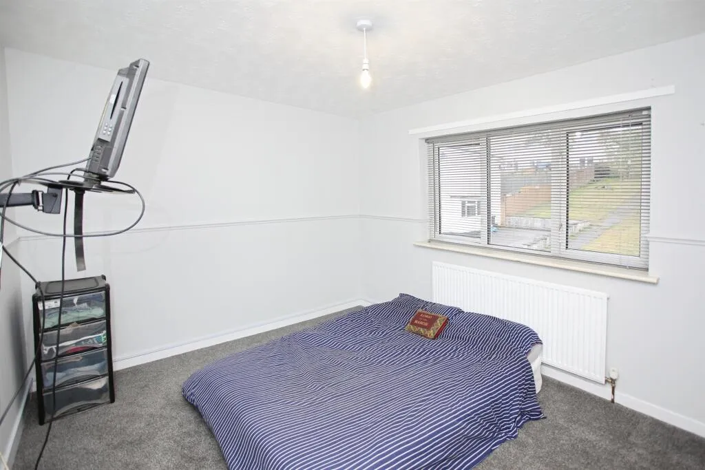3 bed Terraced
