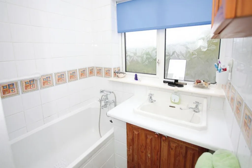 3 bed Terraced