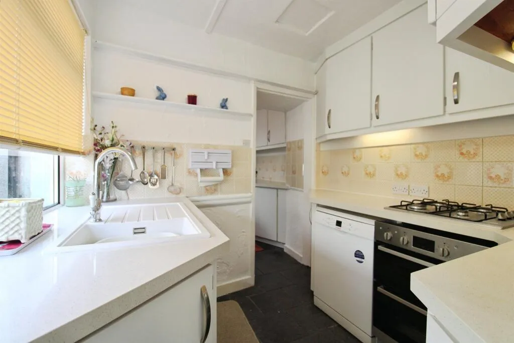 3 bed Terraced