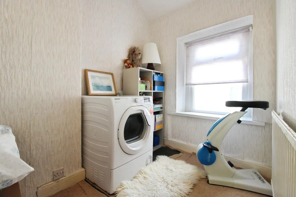 3 bed Terraced