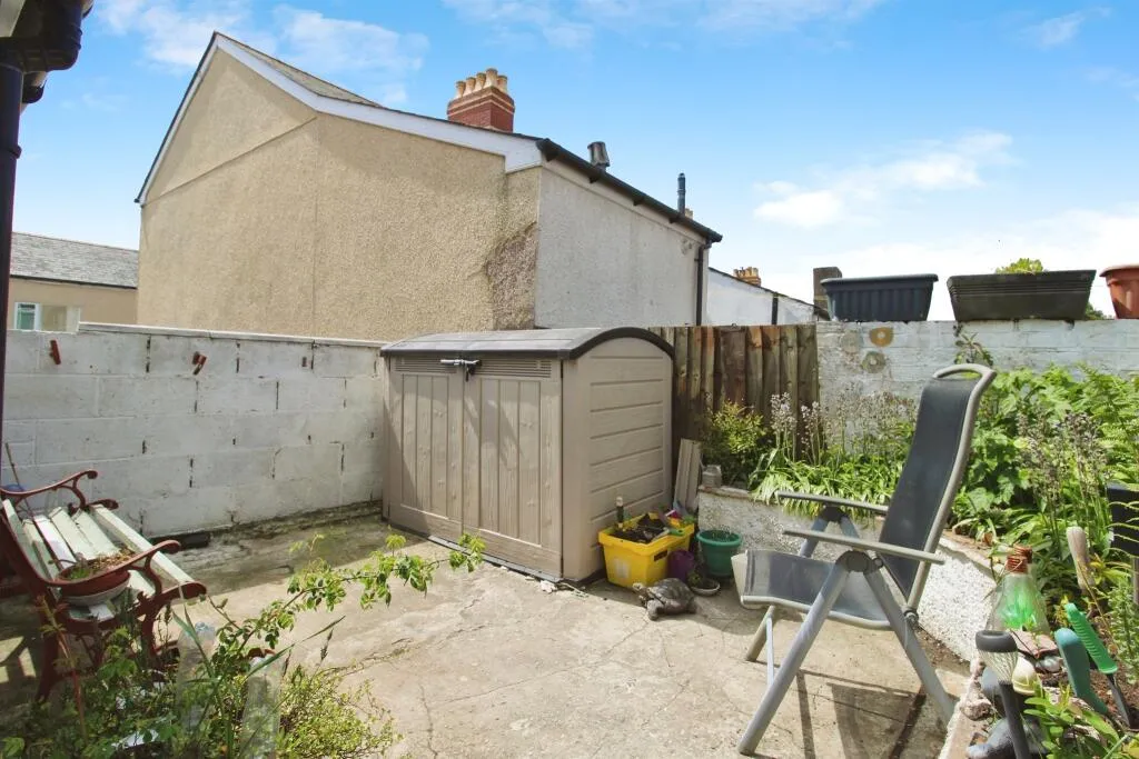 3 bed Terraced