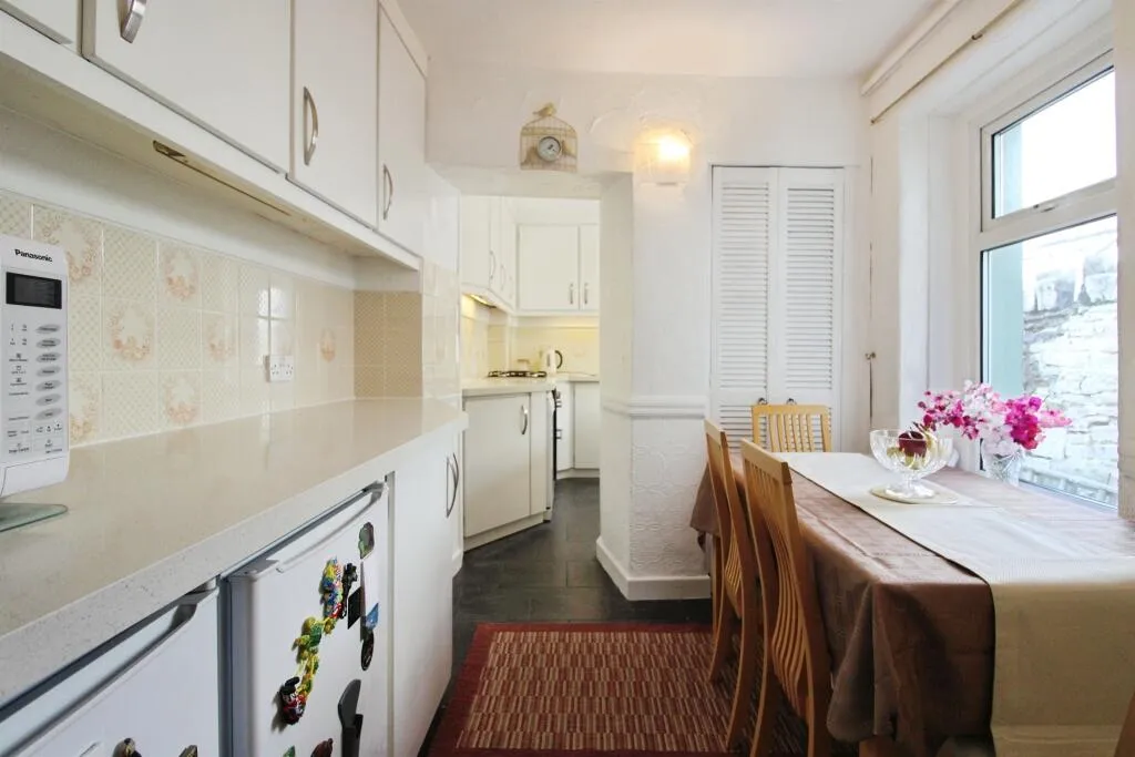 3 bed Terraced