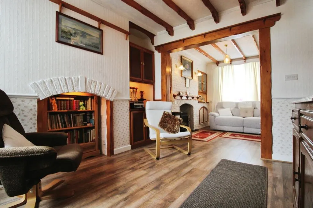 3 bed Terraced