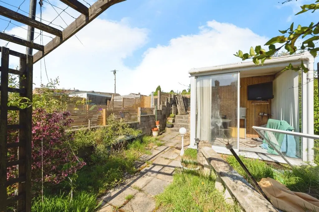 2 bed Terraced