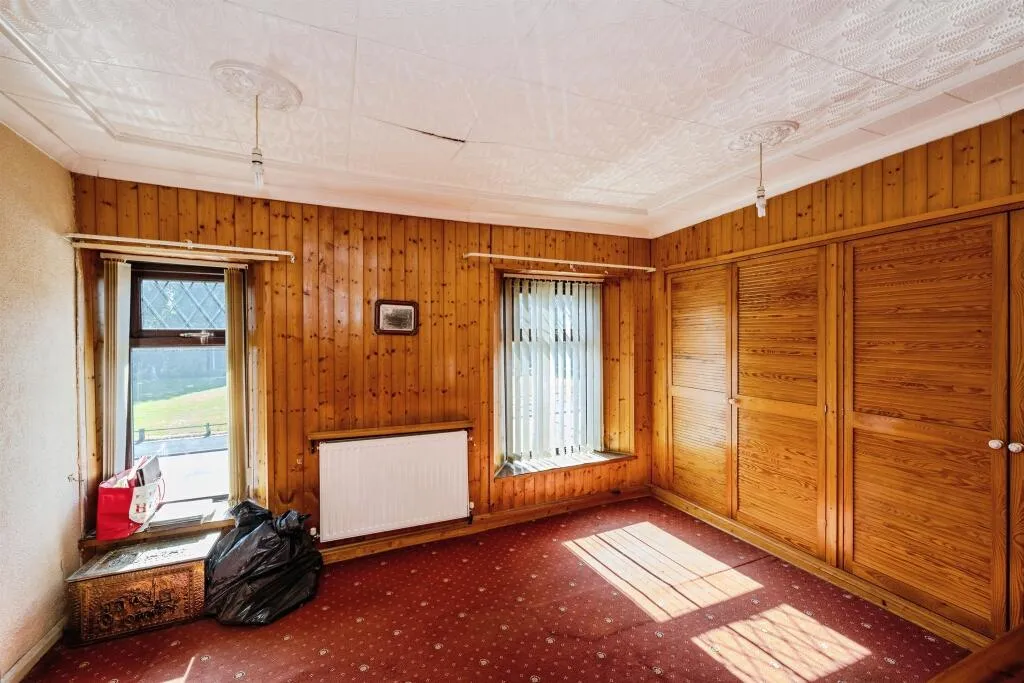 2 bed Terraced