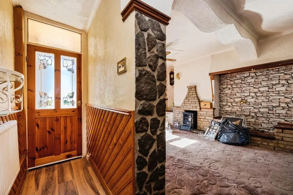 2 bed Terraced