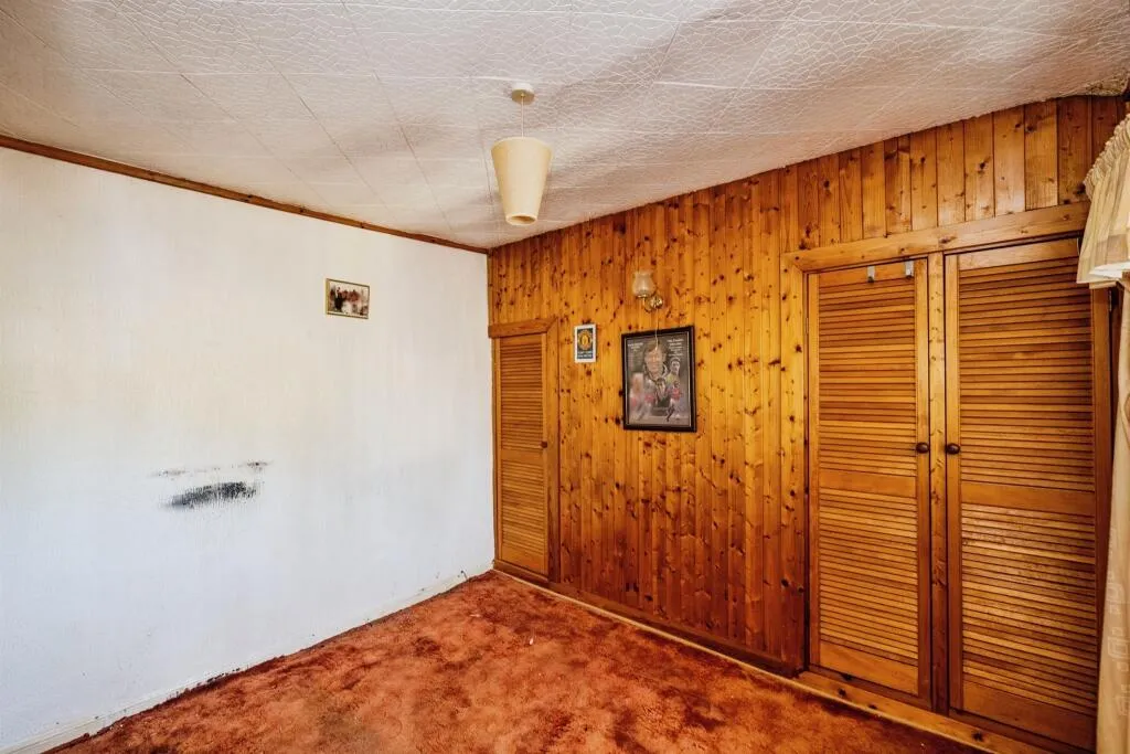 2 bed Terraced