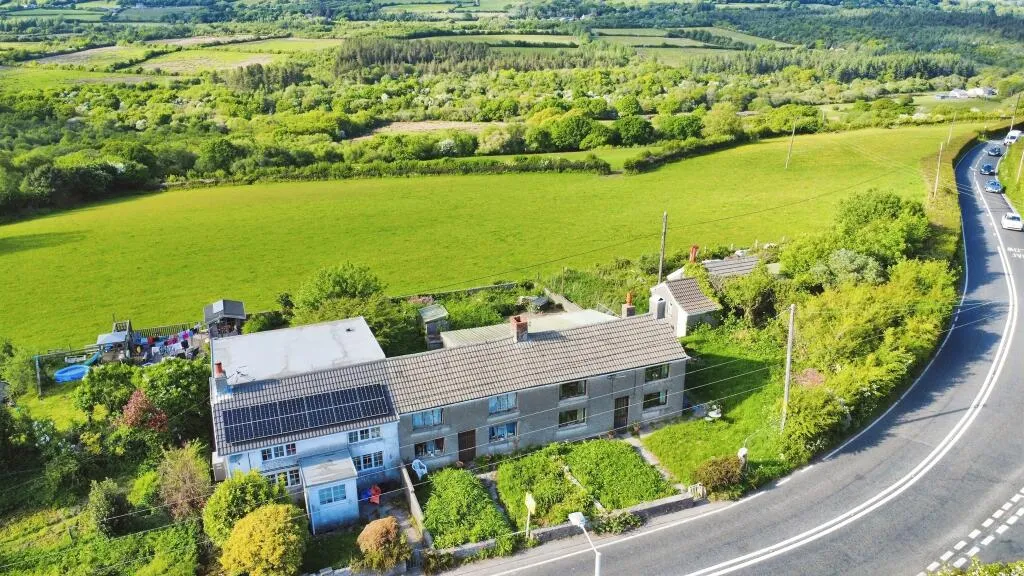 4 bed Terraced