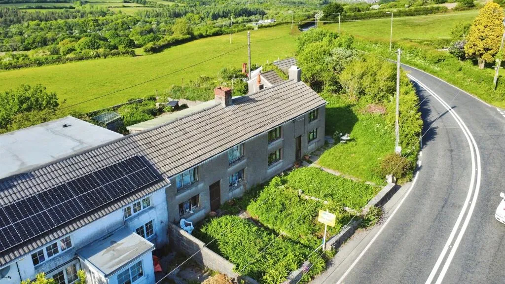 4 bed Terraced