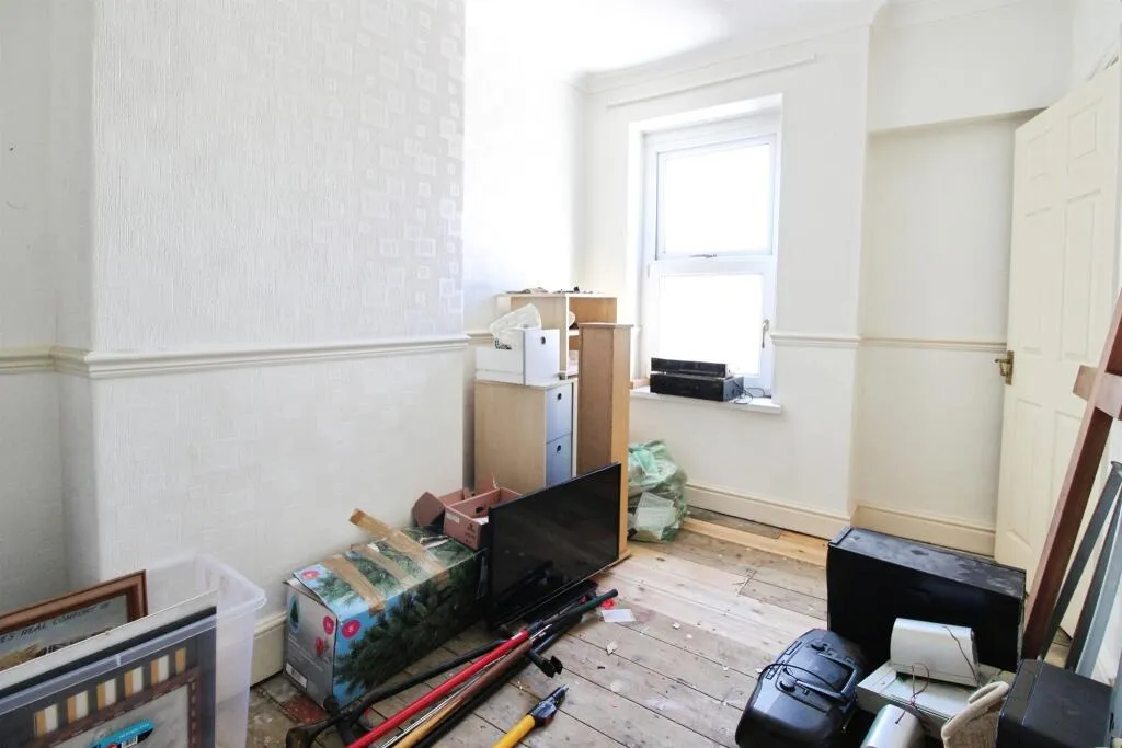3 bed Terraced